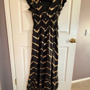 Elegant Black and Gold Maxi Dress